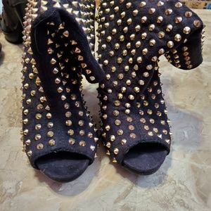 NEW JustFab Jagger spike booties